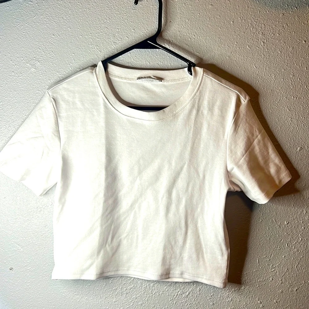 Basic white crop tee - Picture 1 of 3